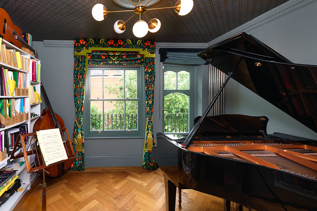 Real estate photography London Hackney loft living room